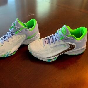 Nike Zoom Freak 4 Basketball Shoe
